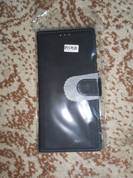 IPhone 15 Plus чехол — 5