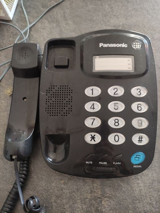 Телефон стационарный Panasonic — 2