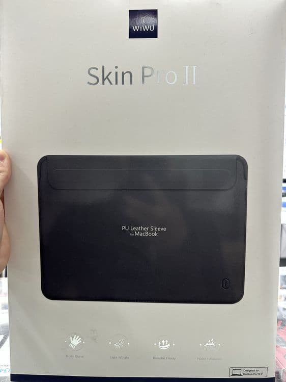Macbook chexol 13.3 inch Skin Pro — 3