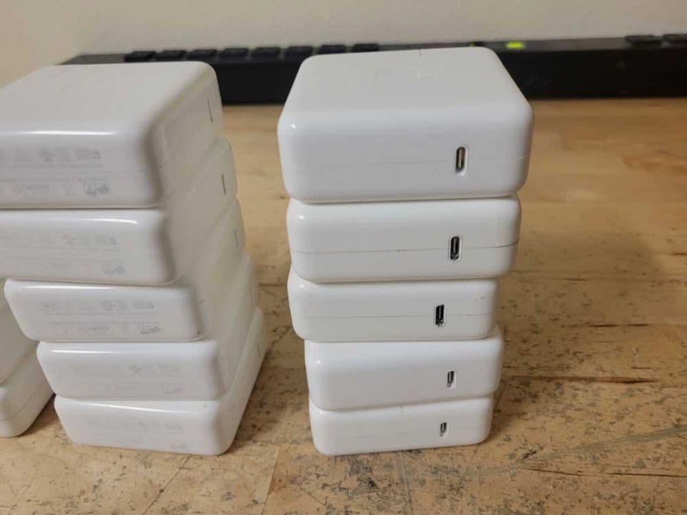 Оптом оригинальные зарядки MacBook Type-C — 2