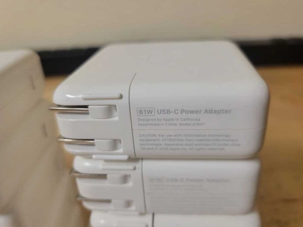 Оптом оригинальные зарядки MacBook Type-C — 4