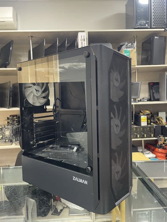 Arzon narxda Zalman RGb case — 3