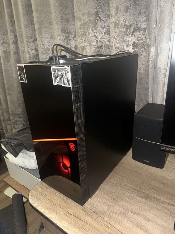 Корпус Msi Sekira 100R — 2