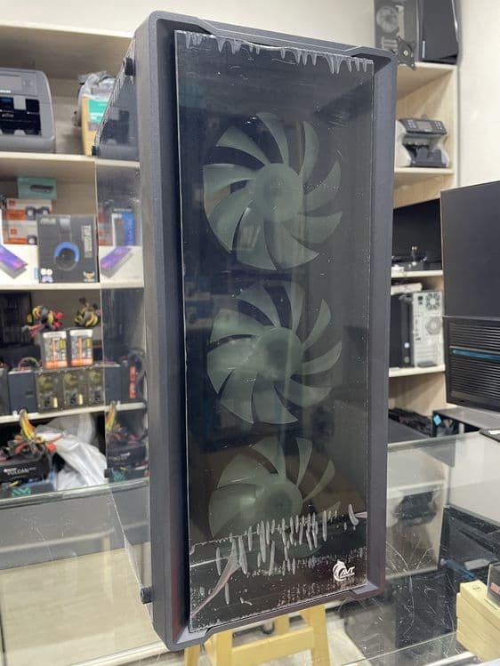 Arzon narxda Avt Gaming E1 Glass yangi Case — 2