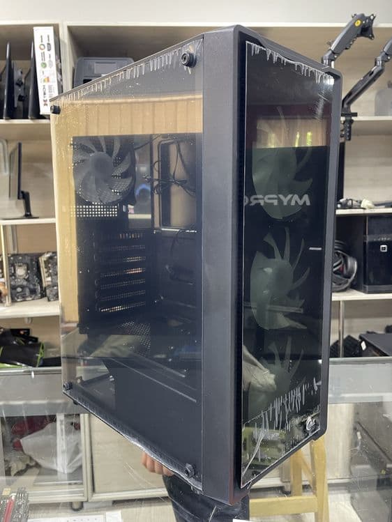 Arzon narxda Avt Gaming E1 Glass yangi Case — 3