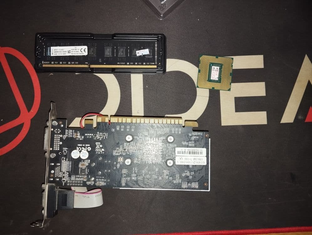 3 tasi birda GT 430.   DDR 3 8GB .e3-1230v2 — 5