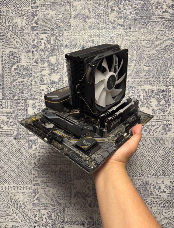 Asus Tuf Gaming B460M-Plus RGB i5-10400F DDR4 8x2 16gb 3600mhz RGB — 1