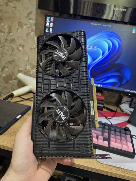 Видеокарта RTX3050 8gb (palit) — 3