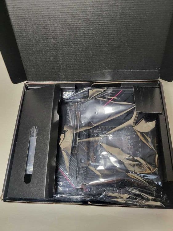 Asus rog strix b650e-f gaming wifi ddr5/am5 — 2