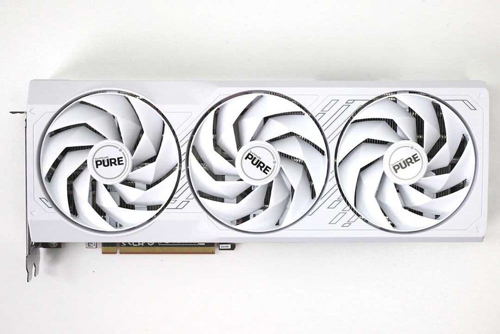 Sapphire rx 7800 xt pure ideal — 1