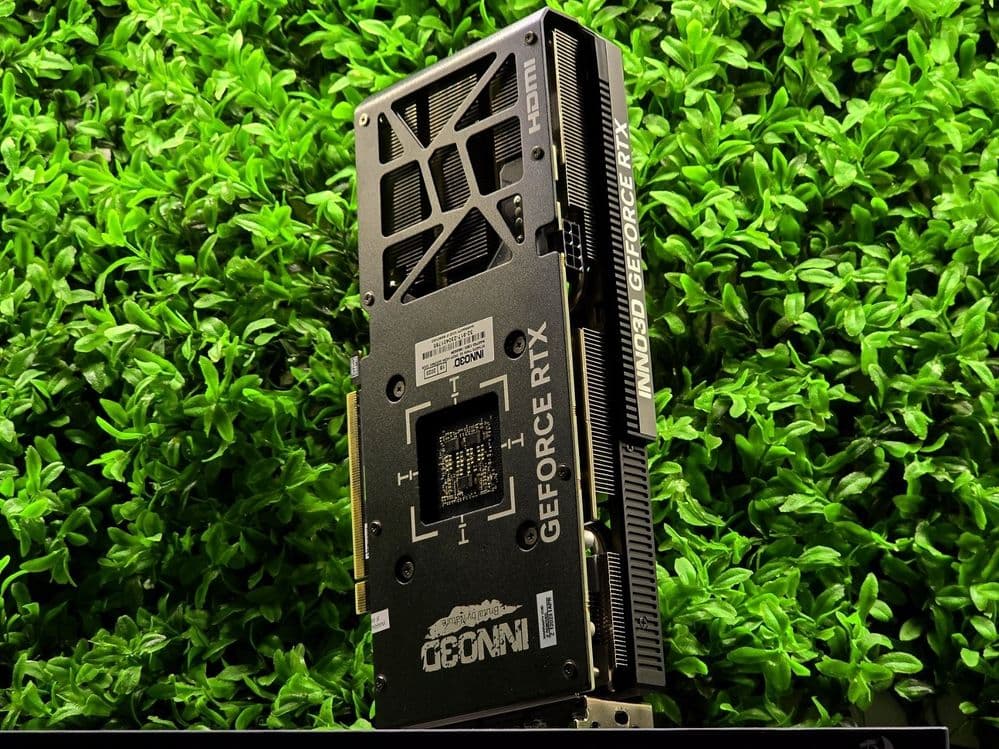 INNO3D  RTX 4070 — 2