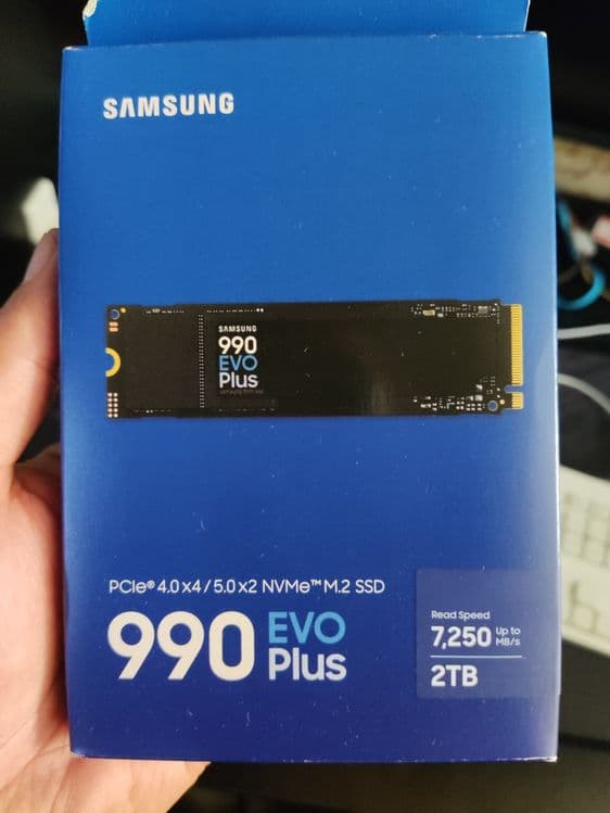 Samsung EVO PLUS 2TB — 2
