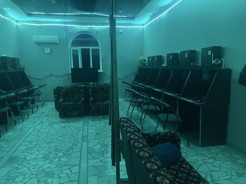 Kompyuter o’yinlari, Game club, Compyuter xona — 5