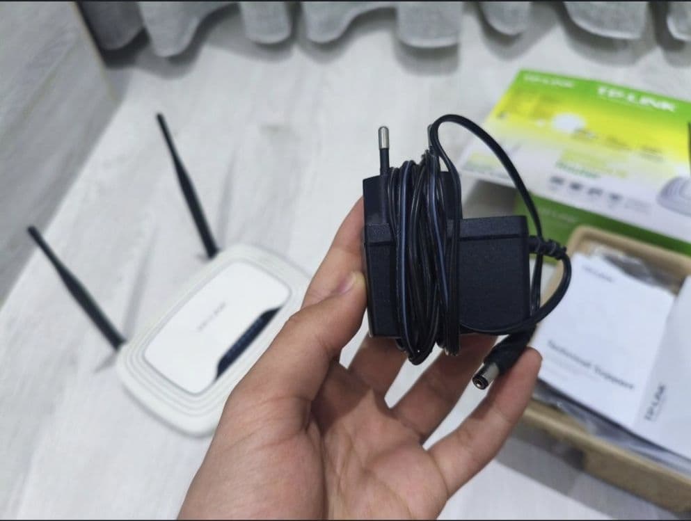 Два роутер WiFi:mi router 4c и tp link tl-wr841n — 16
