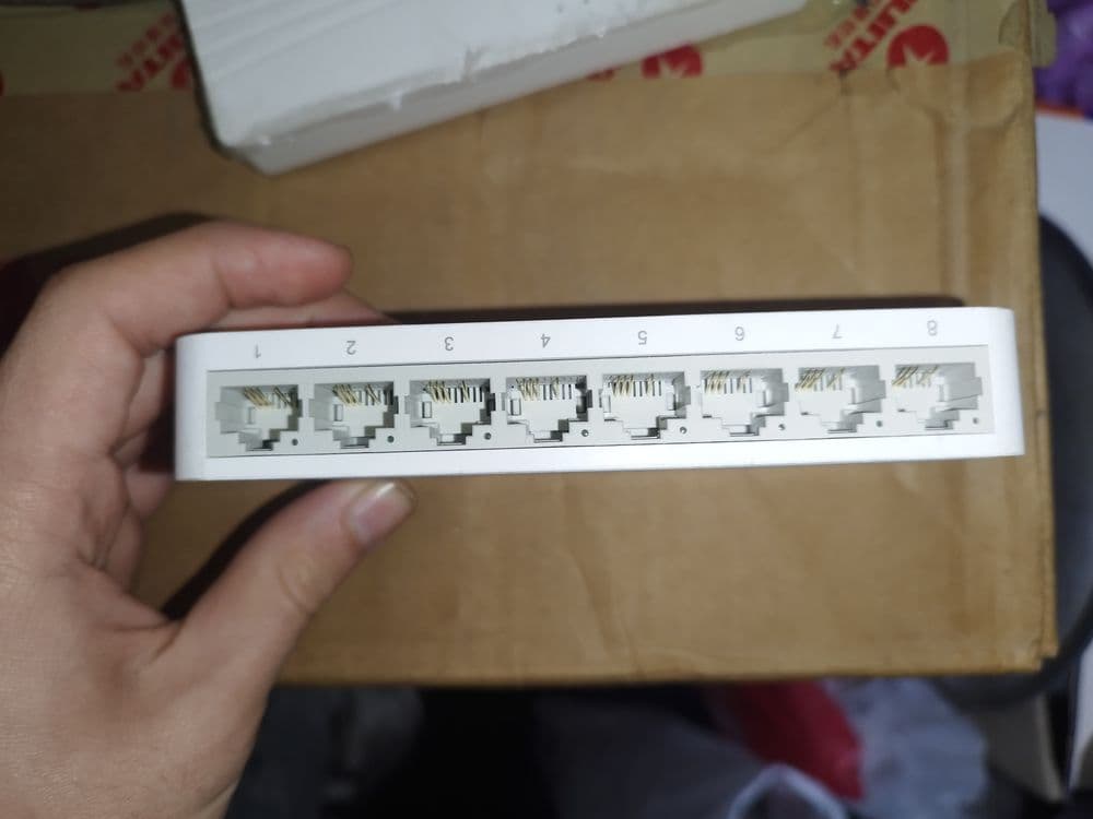Hub Switch 8 port Kommuntator 8 port  Свитч 8 портнов — 4