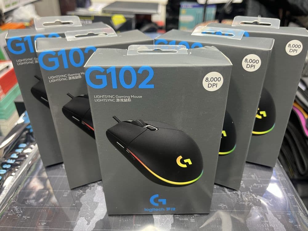Logitech G102 Mishka — 1