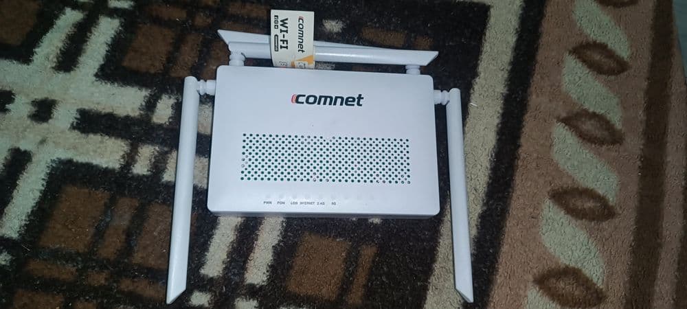 Продаю роутер COMNET — 7
