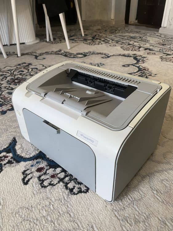 Hp laserjet 1102 printer oq-qora holati a'lo aybi yoq — 14