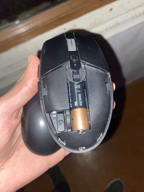 G   g305 logitech  bez provadnoy mishka . Holati ideal mishka ……………….. — 3