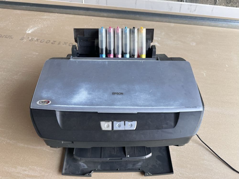 Epson stylus Photo R270 — 2