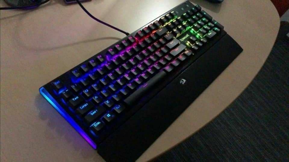 Redragon Aryaman RGB/Hot-Swap/Свитчи Blue Механическая Клавиатура — 12