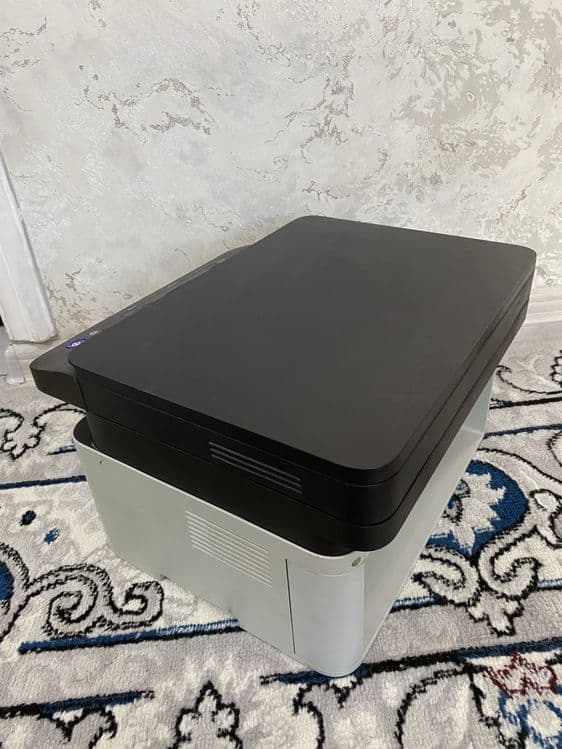 Samsung m2070 3v1 printer scaner kserokopiya holati ideal aybi yoq — 4