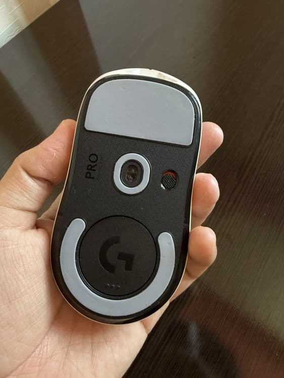 Logitech G Pro Superlight — 3