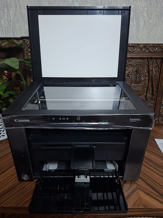 Продам принтер Canon MF3010 — 2