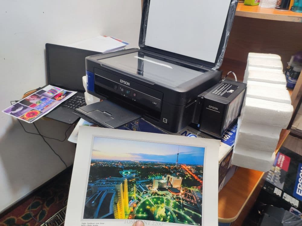 Epson 3 tasi birda juda tezkor aparat wi_fi bor simsiz ishlidi. Idial — 2