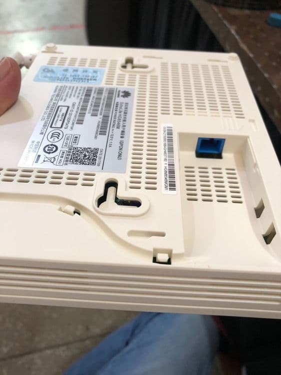 GPON madem HG8546M. — 10