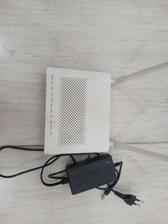 WIFI router Model: EG8145V5 va HG8546M — 13