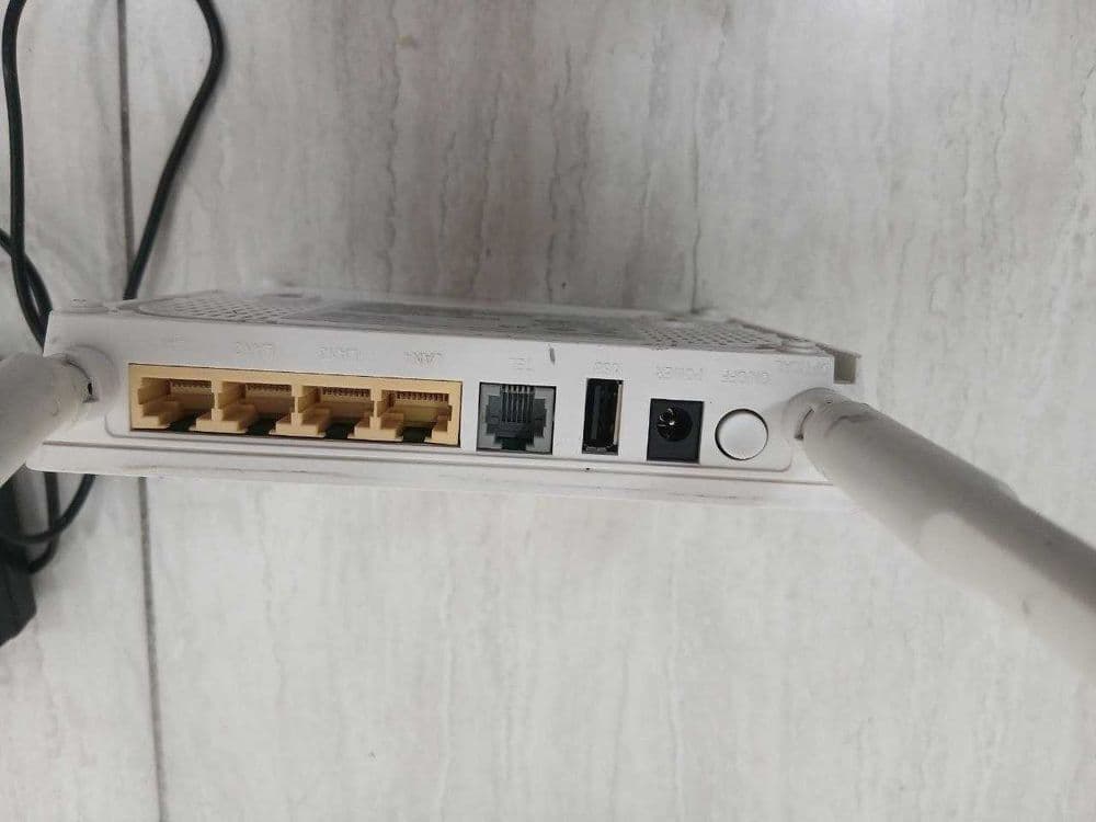 WIFI router Model: EG8145V5 va HG8546M — 15