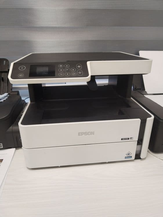 Epson M2170 xolati yaxshi — 1