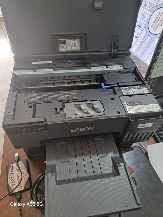 Epson L8050 printer — 5