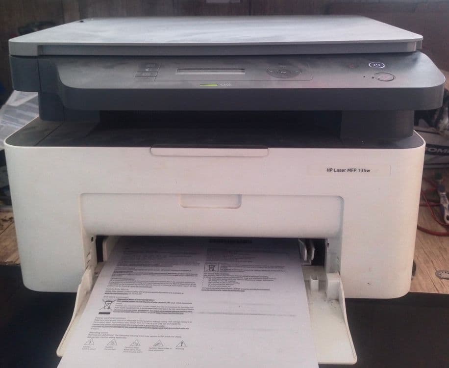 Принтер HP Laser MFP 135w — 2