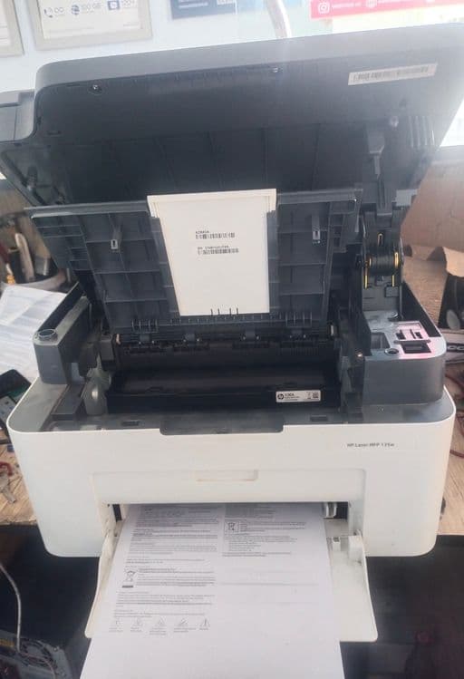 Принтер HP Laser MFP 135w — 3