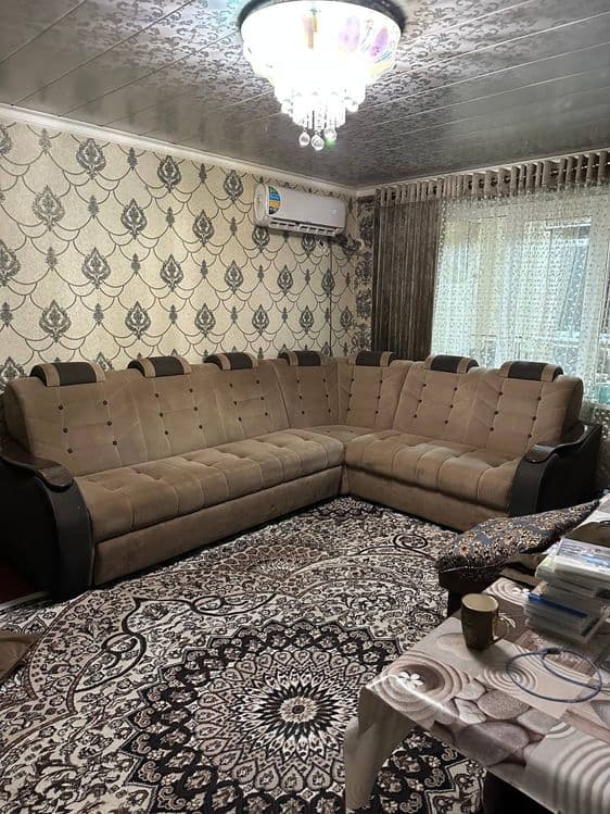 Продаю не дорого диван -кровать. — 2