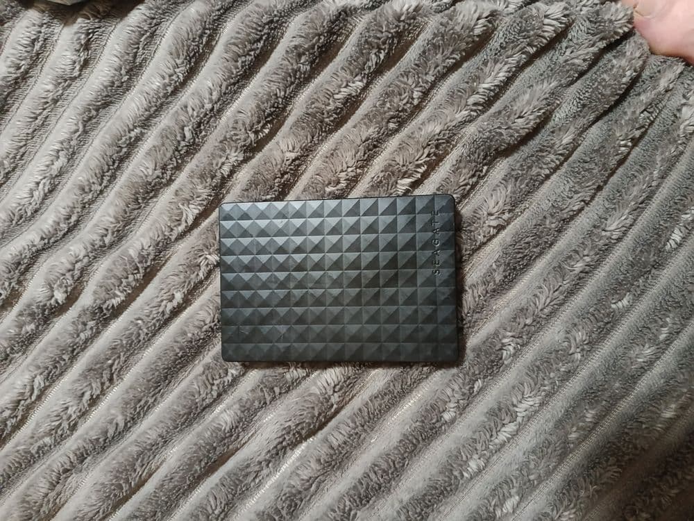 Продам внешний жесткий диск Seagate — 5