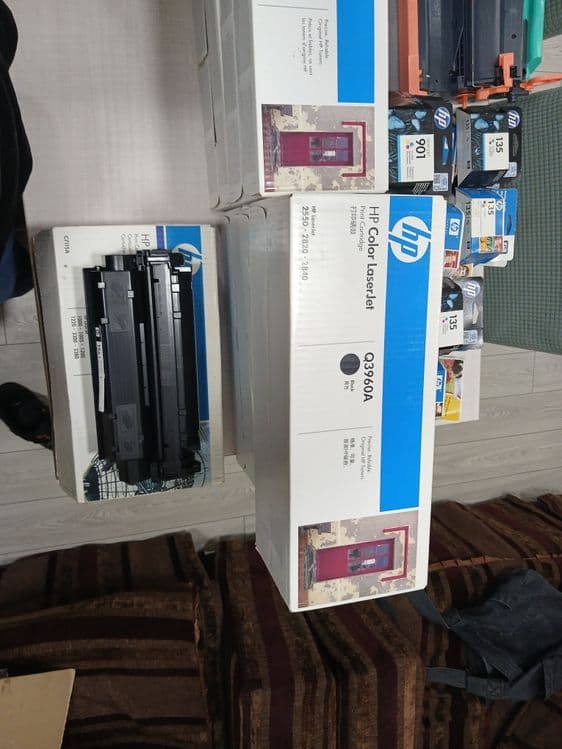 Новый оригинальный картридж HP Q3960A (122A) Black (лазерный) — 1