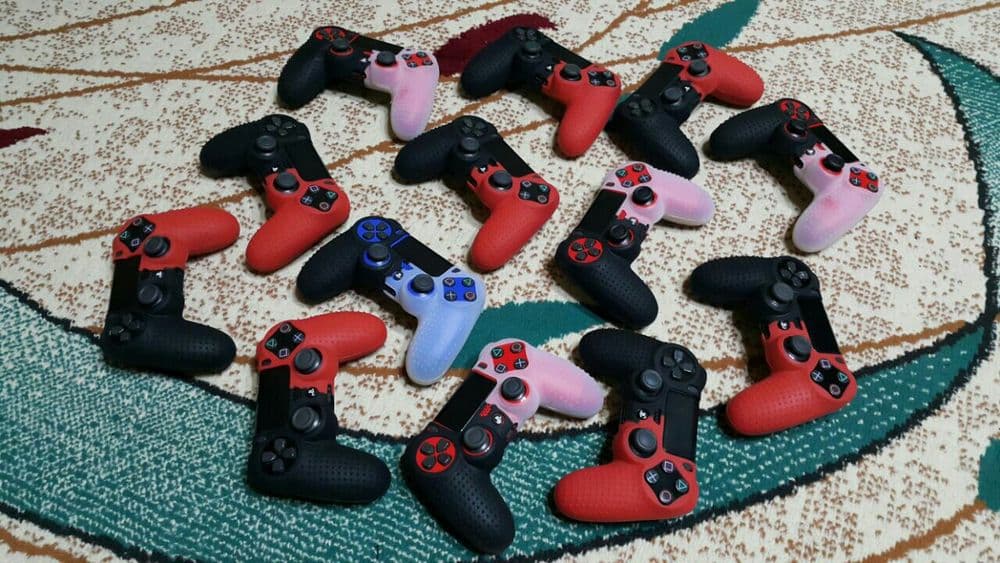 Playstation 4. PRO Joysticklar. { Как НОВЫЙ }. 100% ORIGINAL. — 4