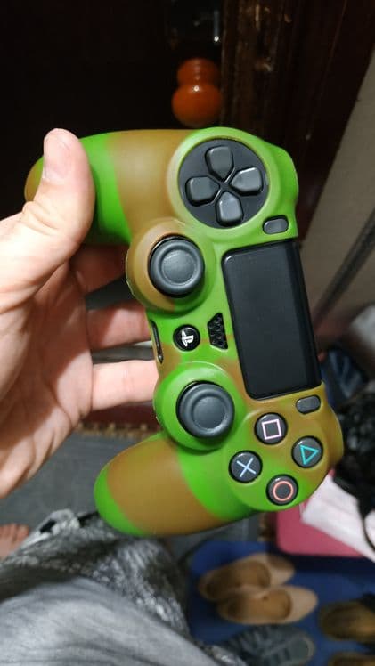 Чехлы силиконовые для Dualshock PS4 — 2