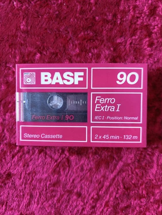 Аудиокассета BASF 90  ( НОВАЯ  ) — 1