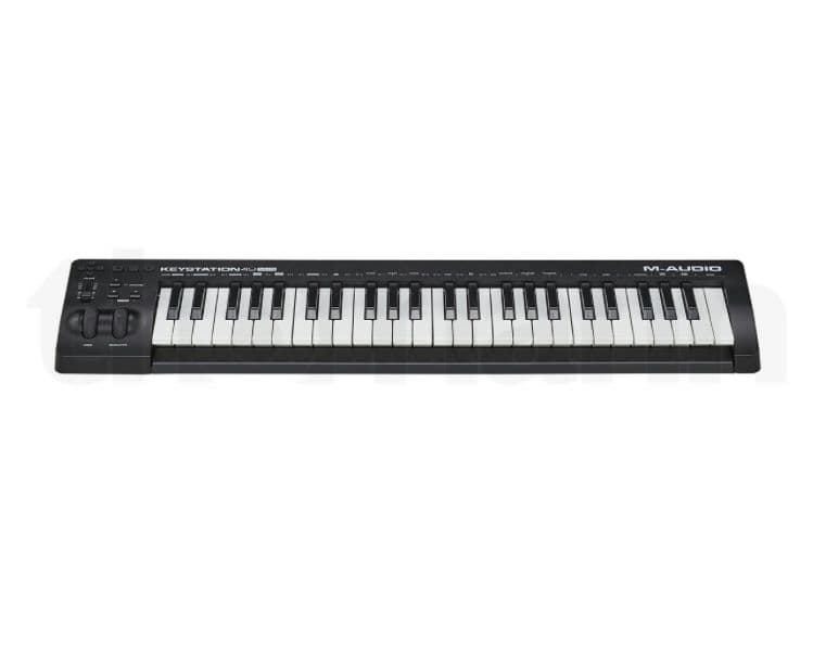 Midi klavish piano 49 m-audio — 2