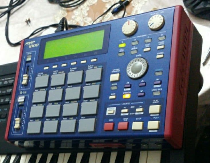 Акаи ритм блок 1000 — 1