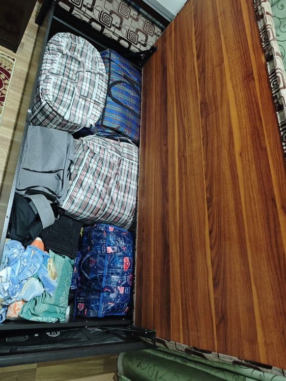 Столы, кровати, шкаф, стулья - Ташкент - Распродажа — 15