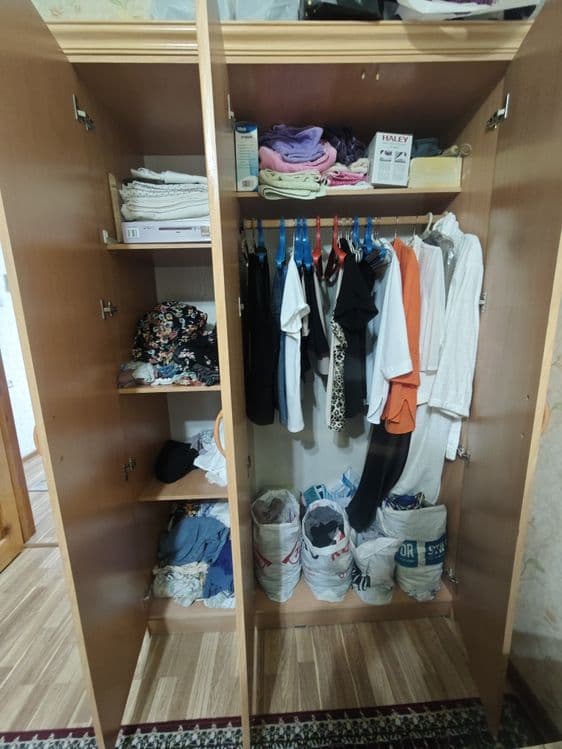 Столы, кровати, шкаф, стулья - Ташкент - Распродажа — 16