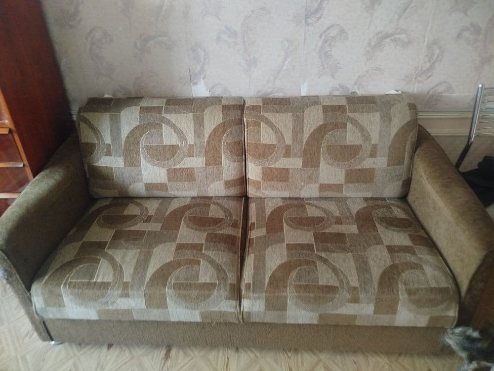 Продам диван - кровать ширина 1,6 — 2