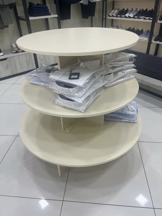 Стол круглий для магазин — 3