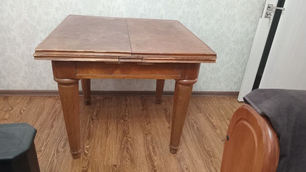 Срочно!Стол дубовый, стариный, антикварный. — 1