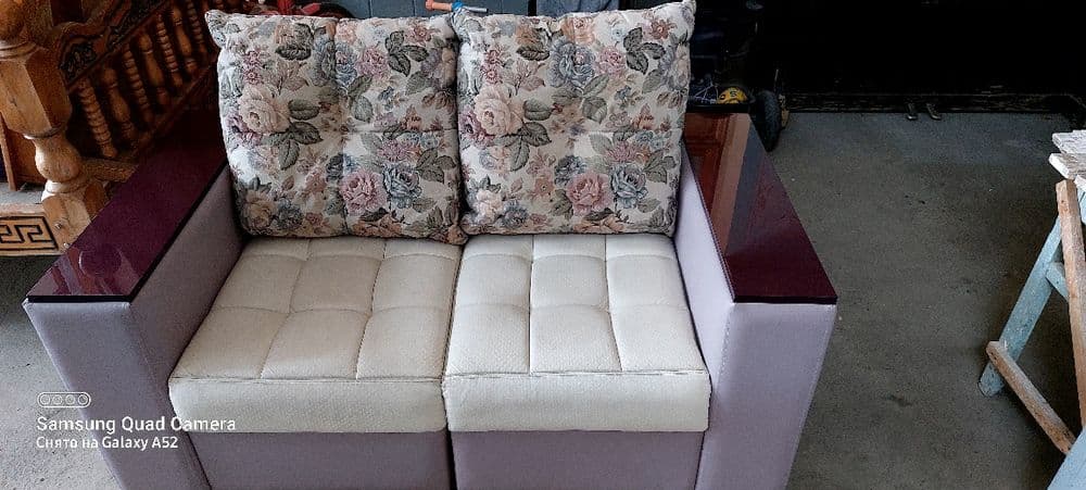 Мини диван в отличном состоянии — 7